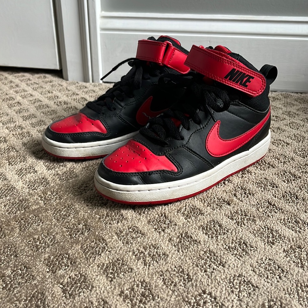 Boys Nike hi-top sneakers
